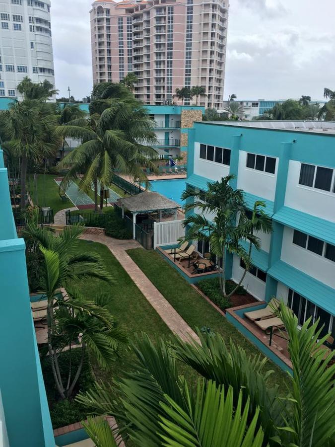Surf Rider Resort Pompano Beach Εξωτερικό φωτογραφία